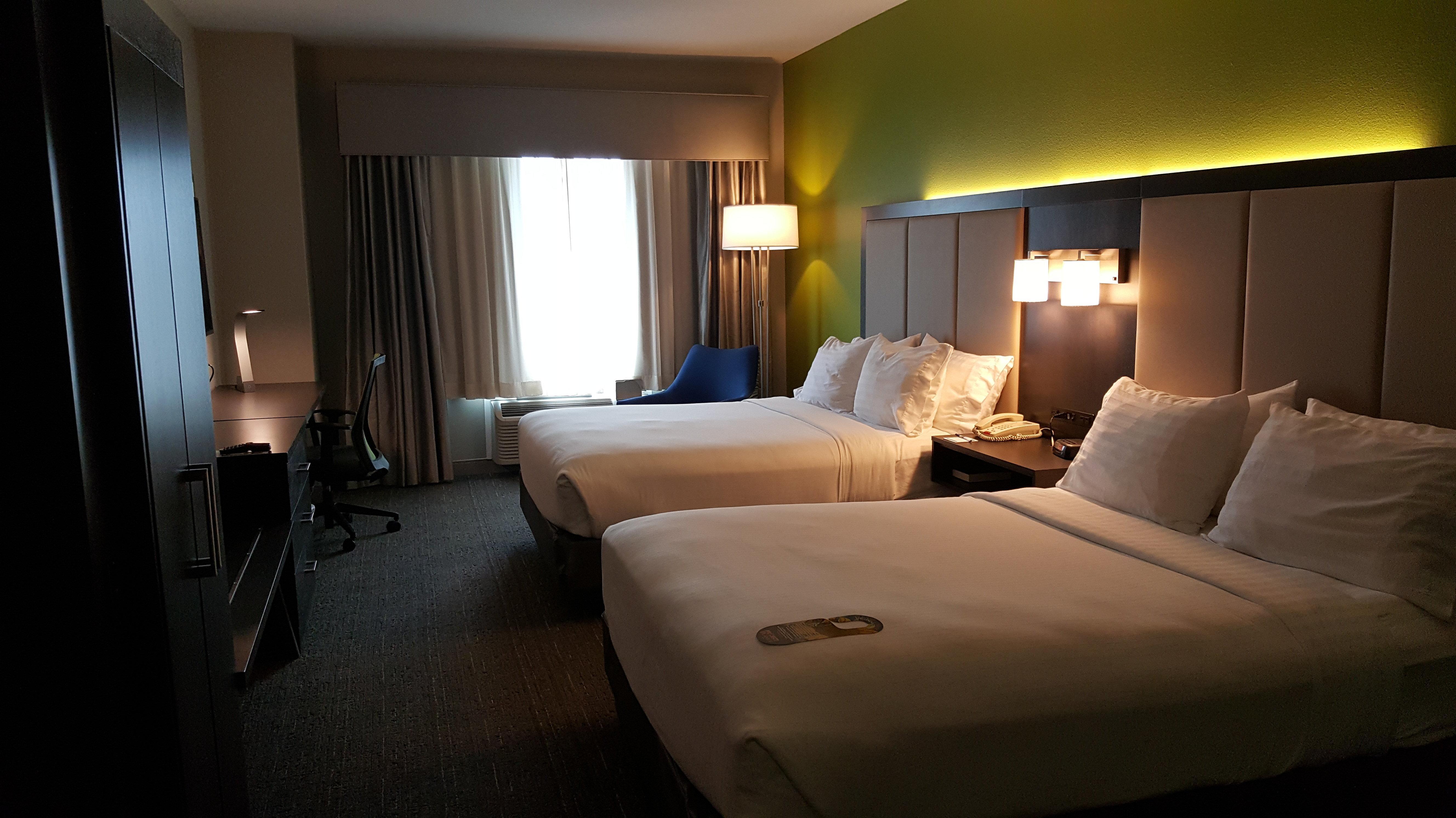 Holiday Inn Express Pearland By Ihg Екстериор снимка